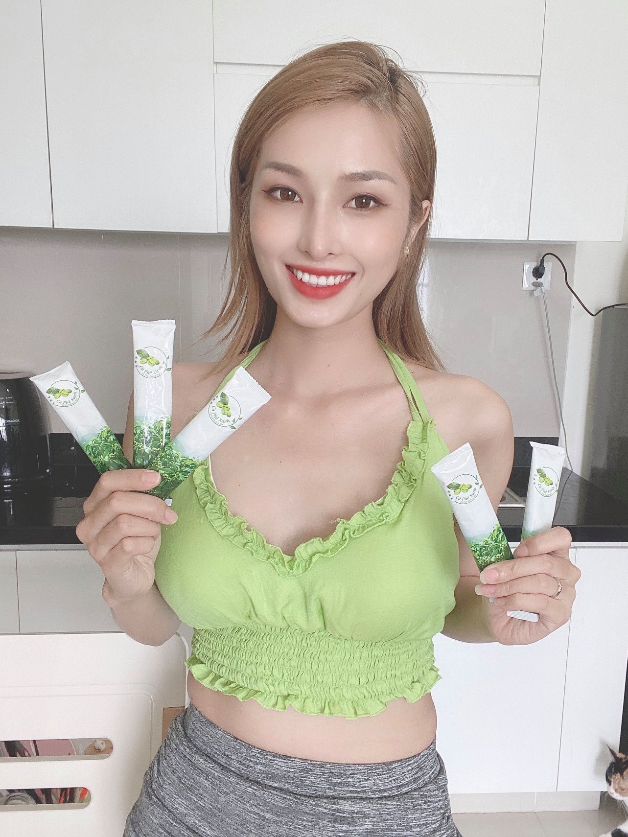 14328-post-app-1067-123817083-399525368077211-7044392869370019426-o-13.jpg Cà Phê Xanh Thiên Nhiên Việt Hộp Lớn 30 Gói - 8936188260092