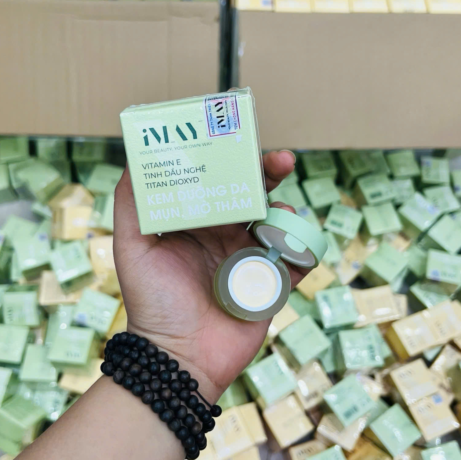 14494_z5876046633121-90d0763491c5fcd92d77de1cbcfddca4_20240929094452-5.jpg Kem Face Thanh Mây iMay Cream Nắp Xanh - 8936038680759