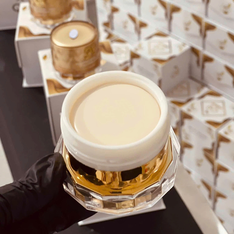 14577_q2-phuu_20250214113716-7.jpg Kem Face Q2 Collagen VIP Vàng 25g Phiên Bản Mới 2025 - Mỹ Phẩm Nguyễn Liên - 8936027192164