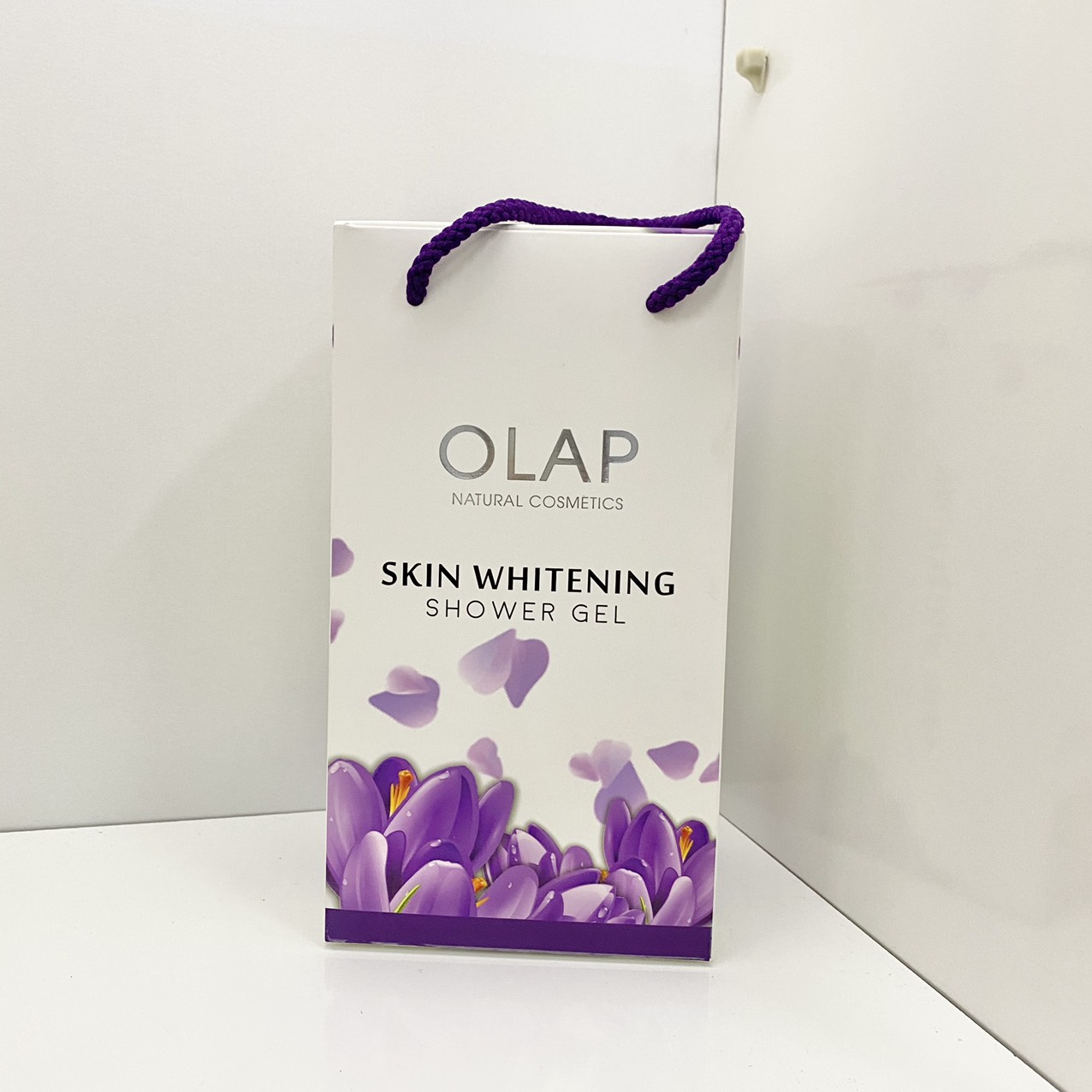 Sữa Tắm Trắng Da Olap French Màu Tím 600ml