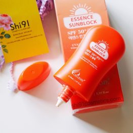 Kem Chống Nắng Hàn Quốc Charme Essence Sunblock 40ml Chính Hãng - 8809273480142