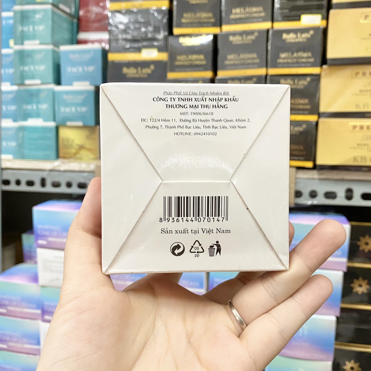 15502-z2828196505439-40bb3ee31c5b96d73ad0fa3839f10d1c-8.jpg Kem Face VIP Đỏ Giảm Thâm Nám Căng Bóng Da Balla Luta - 8936144070147