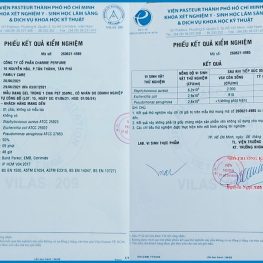 Combo 2 Chai Sữa Tắm Sạch Khuẩn Charme Family Care - 8936194691590