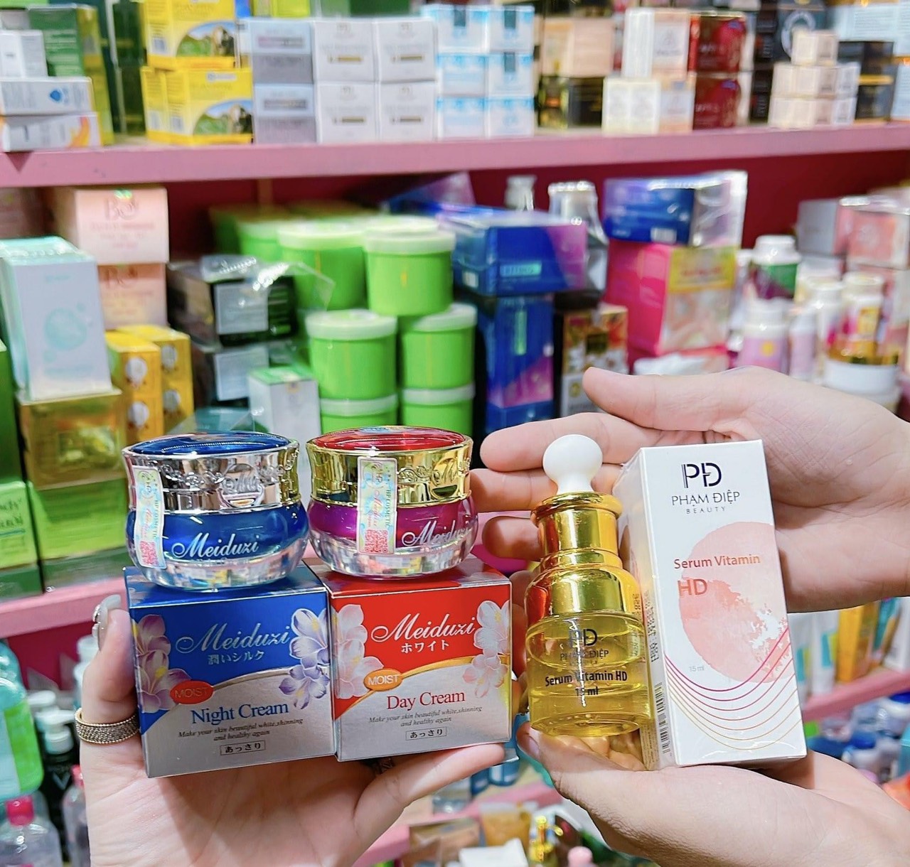 Kem Face Meiduzi Đỏ Ban Ngày Tem HP 20gr
