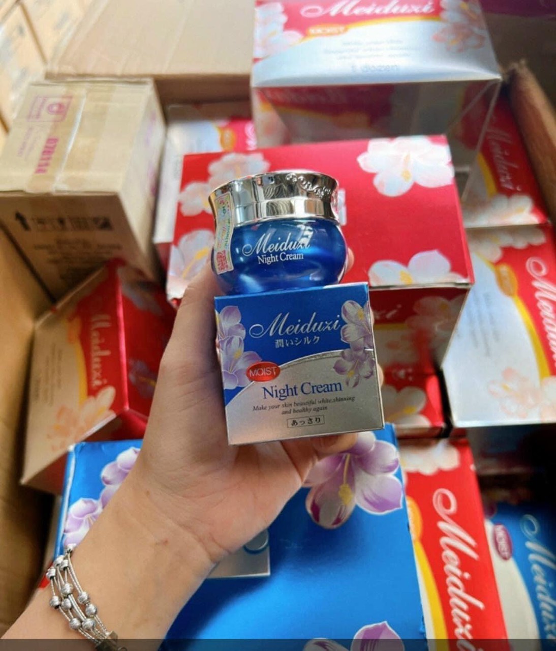 Kem Face Meiduzi Đỏ Ban Ngày Tem HP 20gr