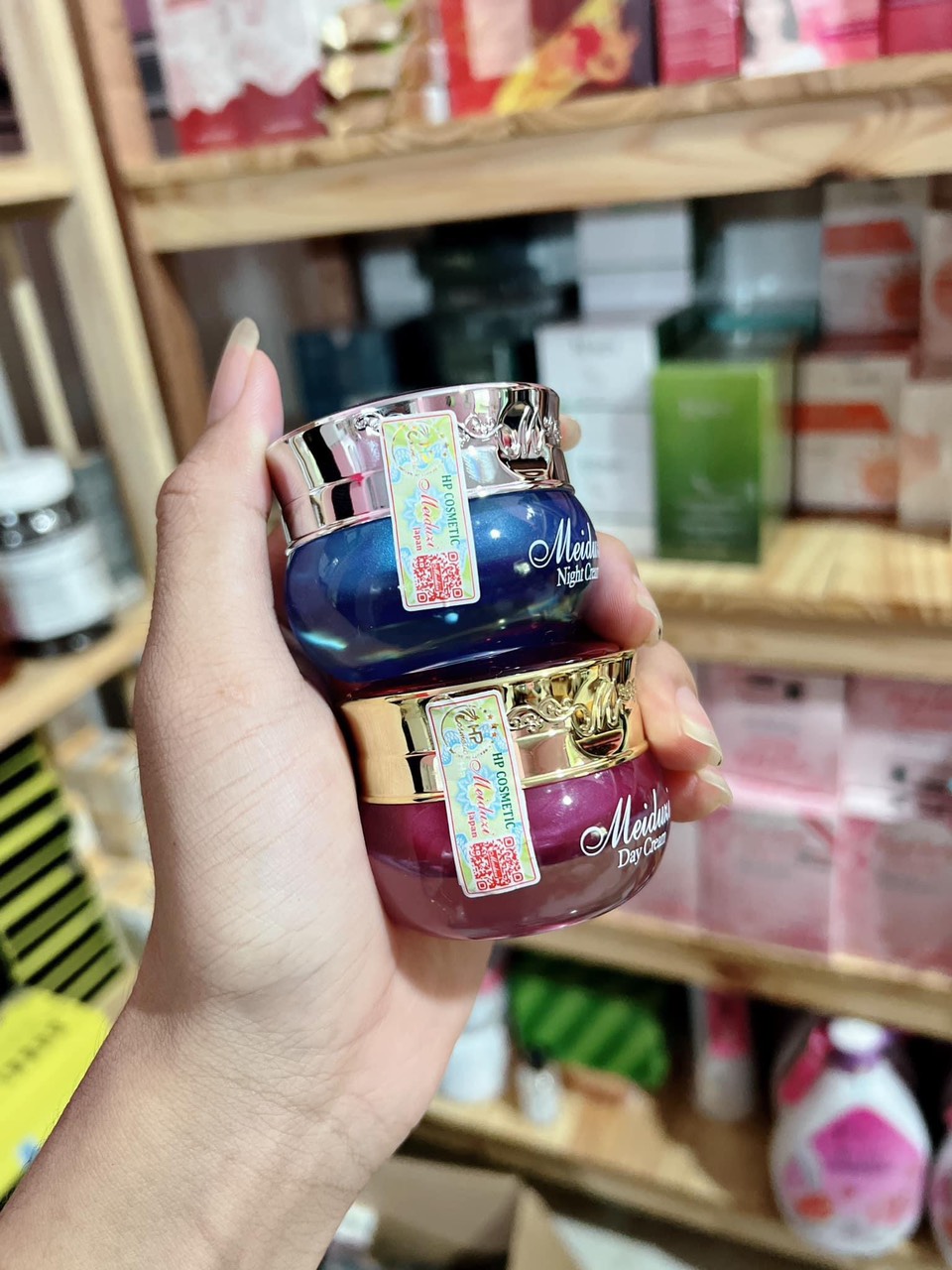 Kem Face Meiduzi Đỏ Ban Ngày Tem HP 20gr
