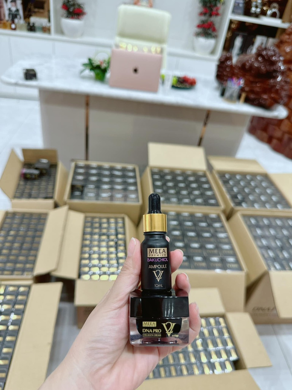 18832-z4181751757710-0f83d32f16eafc44e3bfb31612c76153-6.jpg Kem Face DNA Pro Cá Hồi Collagen Cream V2 Meea Origin Mini 10g - 8938534672146