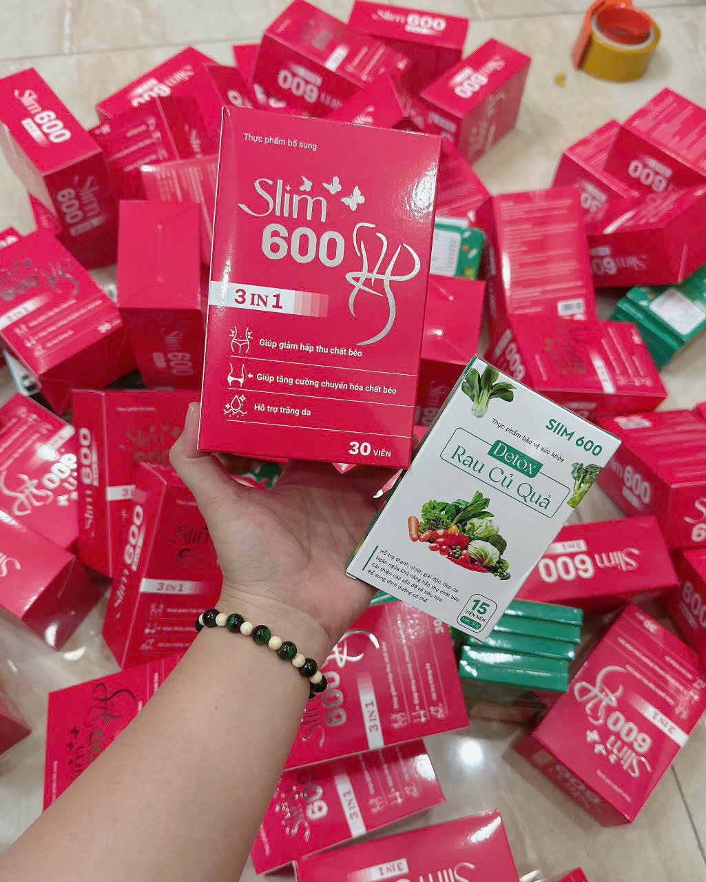 20150-z4477633653079-ba272832017c97bc2cfe890ee182664f-7.jpg Kẹo Giảm Cân Slim 600 3IN1 Tặng Detox Rau Củ - 8936194788009