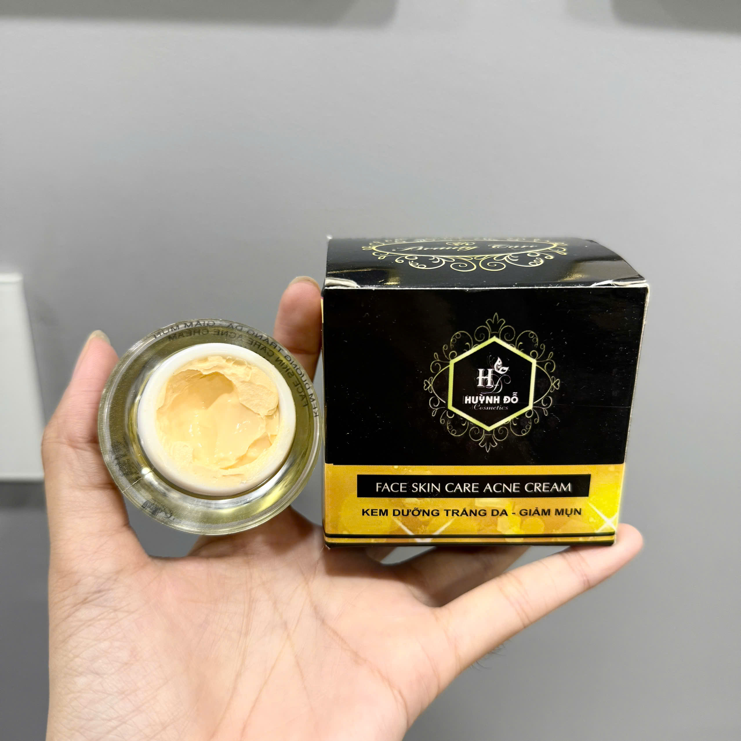 20257_z7169915598377-87df43b918d46cab51acf3fbd44c4f09_20251030113238.png Kem Face Chuyên Mụn Trắng Da Huỳnh Đỗ - 8938523197117