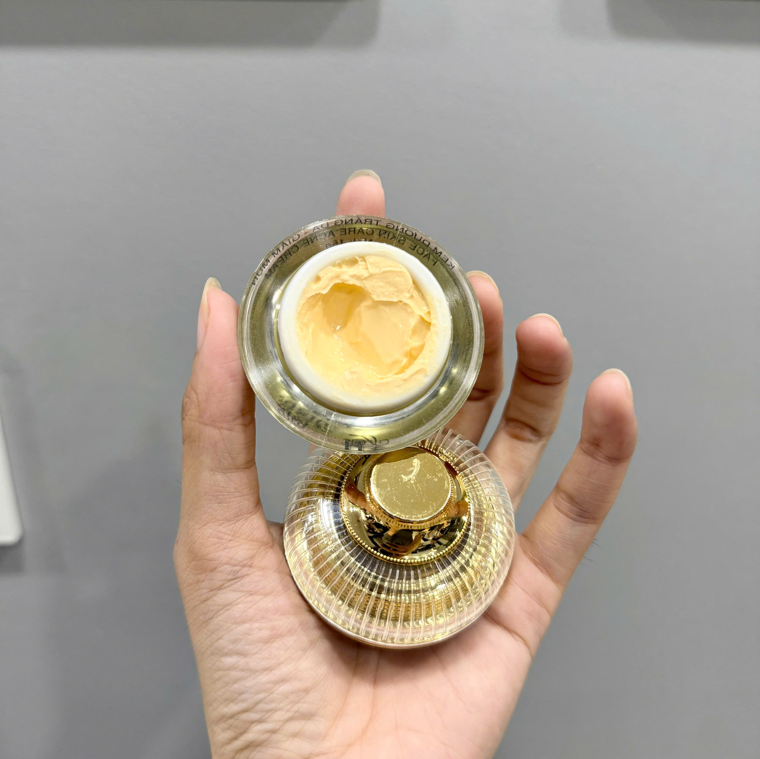 20257_z7169915611933-8898b0965314749b4d1b073a254d3626_20251030113242.png Kem Face Chuyên Mụn Trắng Da Huỳnh Đỗ - 8938523197117