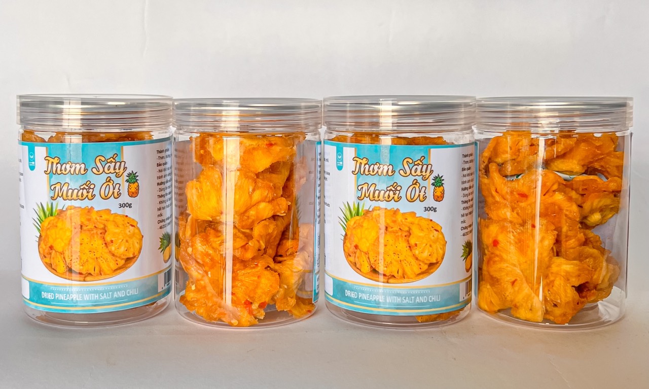 22533-z4827116811205-ac68203cbdc01b9bc5bd5b54a9df0b9f-2.jpg Thơm Sấy Muối Ớt Thơm Ngon 300g - 8936208931599