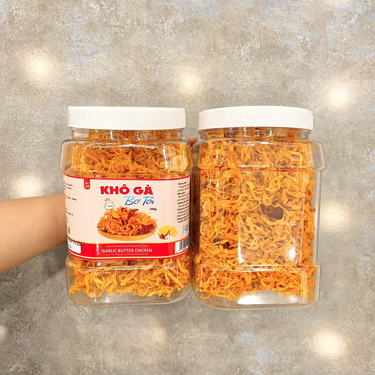 Khô Gà Bơ Tỏi Thơm Ngon 500g hộp