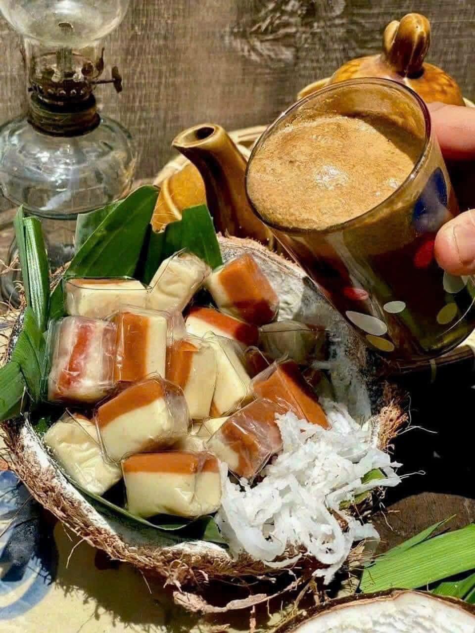 Kẹo Dừa Cà Phê Muối Thơm Ngon 300g Hộp