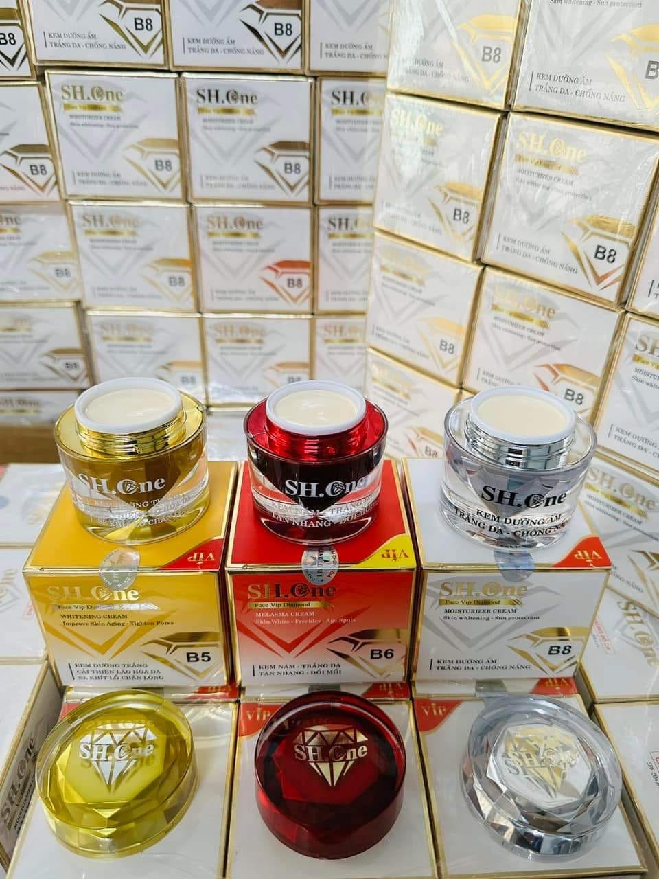 Kem Face SH One B5 Màu Vàng Dưỡng Trắng Cải Thiện Lão Hoá Da