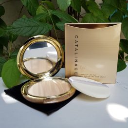 Phấn Phủ Catalina Geo Pact Hàn Quốc 22g (Tone 1)