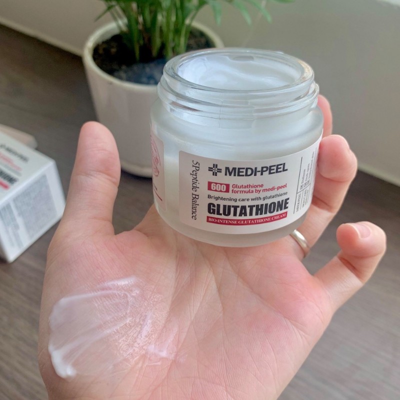 25232_adfsadf-photoroom-13_20240924160926-1.jpg Kem Face Glutathione Medi Peel Hỗ Trợ Dưỡng Trắng Da 50g - 8809409347462