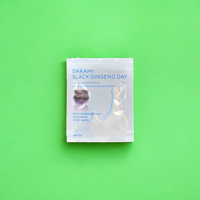 Mẫu Test Kem Face Nám Nhân Sâm Đen Dakami Black Ginseng Ban Ngày Mini 5gr
