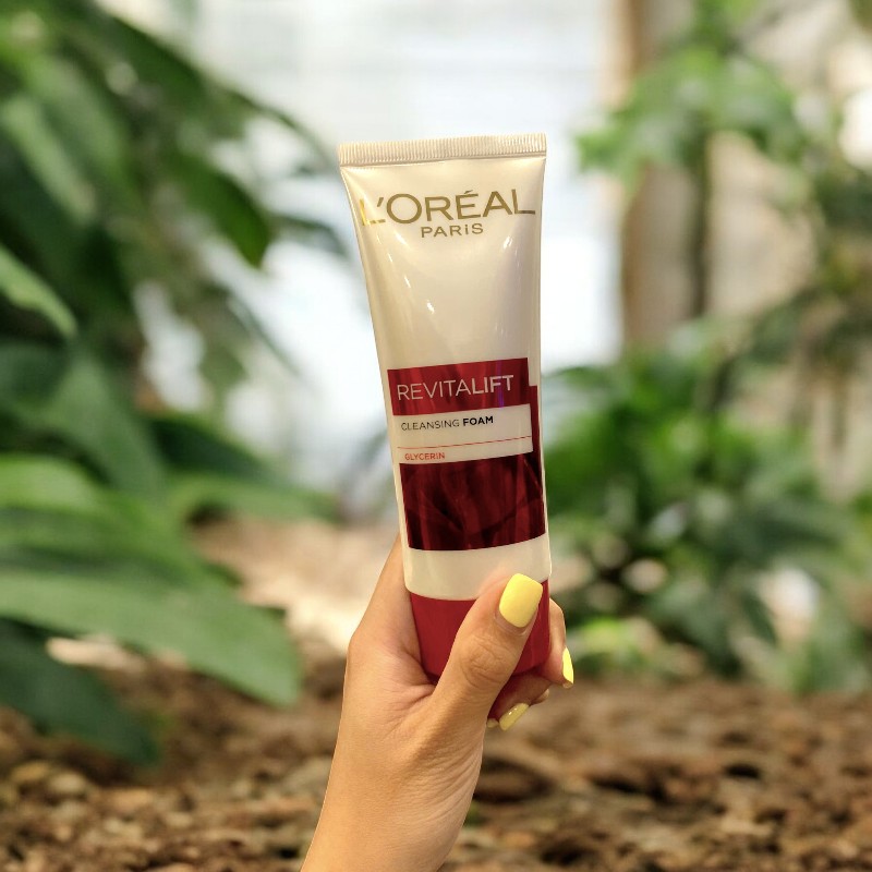 25387_srm-loreal-do-phu-photoroom-1_20241007143813-4.jpg Sữa Rửa Mặt Loreal Paris Chống Lão Hoá Revitalift Cleansing Foam 100ml - 8991380232162