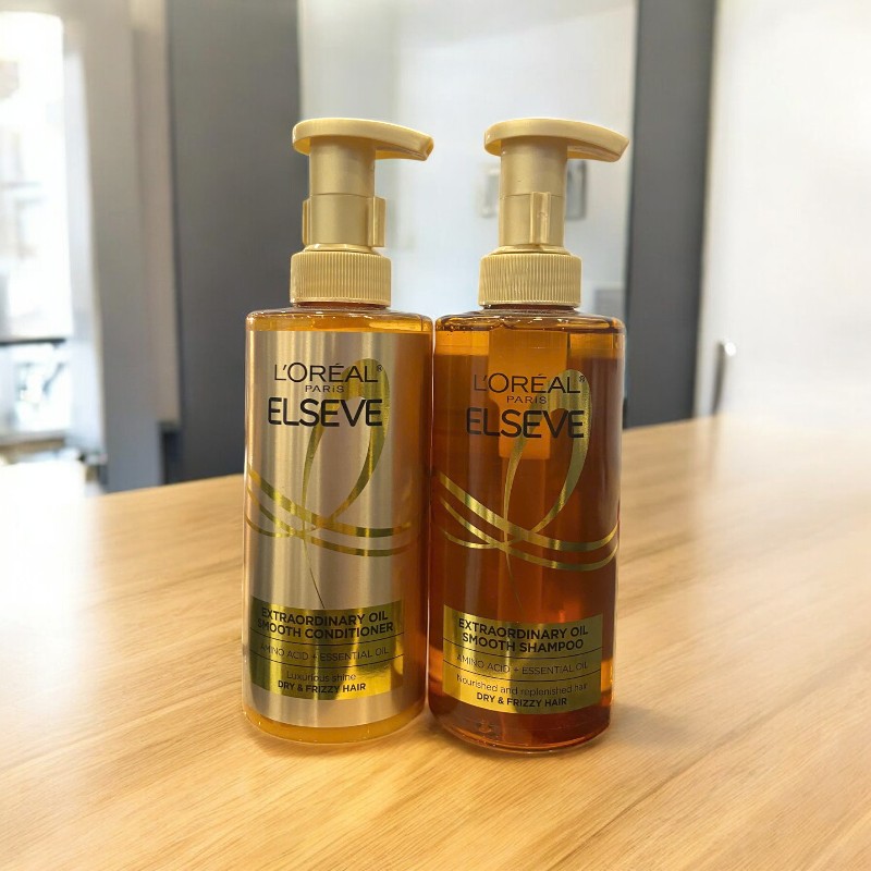 25465_dau-xa-loreal-phu-photoroom-2_20241017102858-4.jpg Dầu Xả LorealParis Elseve Extraordinary Oil Smooth Dành Cho Tóc Khô Xoăn 440ml Loreal - 6923700909005