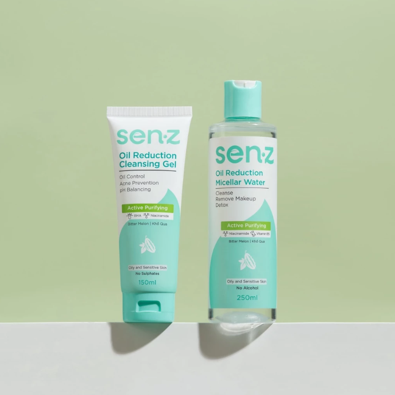 25494_tay-trang-senz-kho-qua-phu-photoroom-4_20241022140240-1.png Nước Tẩy Trang Senz Aqua Boost Micellar Water Chiết Xuất Khổ Qua 250ml - Nước Tẩy Trang Cho Da Dầu Mụn - NTTKQSZ