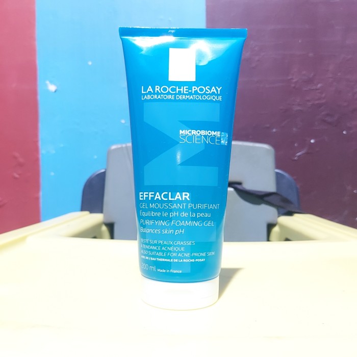 25543_b9b443f0-1c43-4fcf-a8d5-407d46d7ed02_20241028173034-1.jpg Gel Rửa Mặt La Roche-Posay - Dành Cho Da Dầu Nhạy Cảm 200ml - 3337872411083