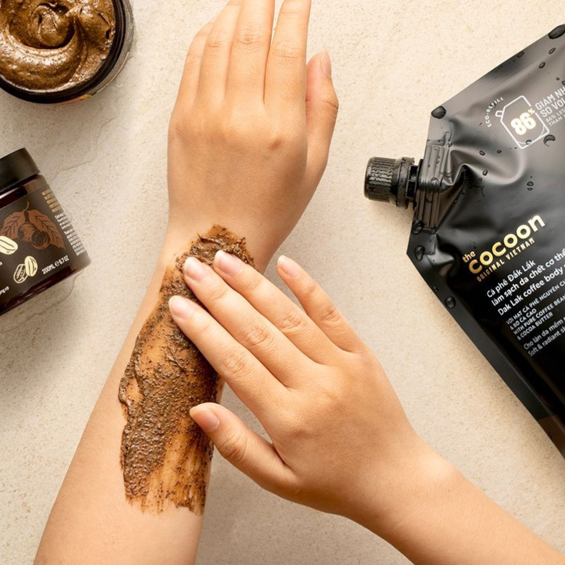 Giá sỉ tẩy Tế Bào Chết Cà Phê Cocoon Cho Body Dạng Túi Refill 600ml