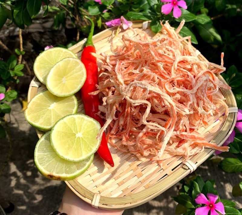 25742_muc-hap-cot-dua-da-nang-dac-san-lam-qua-e1696428444660_20241113111839-1.jpg Hộp Quà Tết Khô Tam Vị Ngôi Sao 450g - Hộp Ngôi Sao Lớn - KTVHNSL450