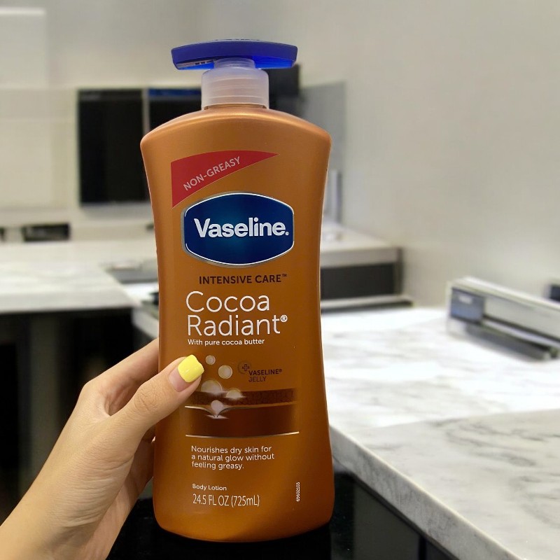 25752_nau-phu-photoroom-1_20241113162240-1.jpg Sữa Dưỡng Thể Vaseline Intensive Care Cocoa Radiant Màu Nâu 725ml - Hàng Xách Tay - 8901030912986