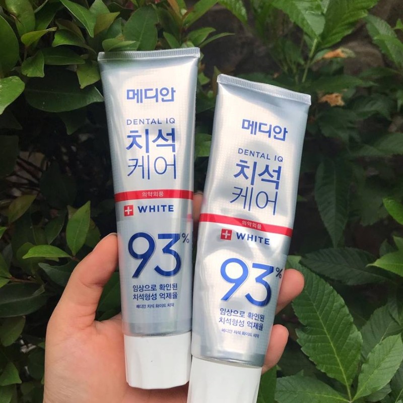 25754_kem-danh-rang-median-trang-phu-photoroom-3_20241113164656-1.jpg Kem Đánh Răng Median Màu Trắng Dental IQ 93% White 120g - 8809585101438