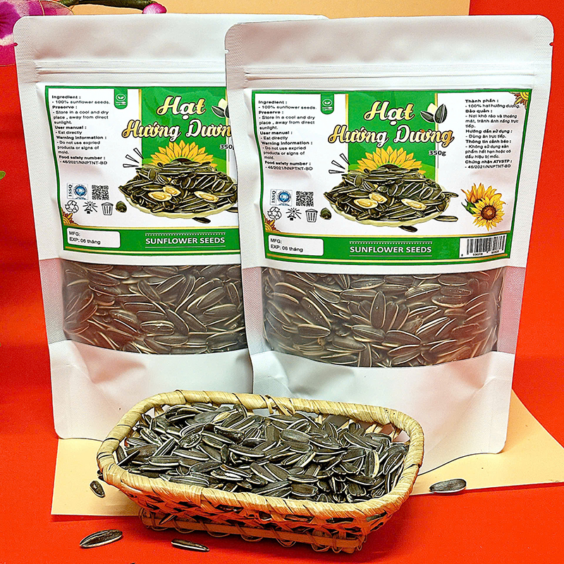 25868_z6125810309876-776642a451c9133f38aed7ce7a0b5406_20241214151722-4.jpg Hạt Hướng Dương Túi Zip Trắng Sữa 350g - HHDTZ350