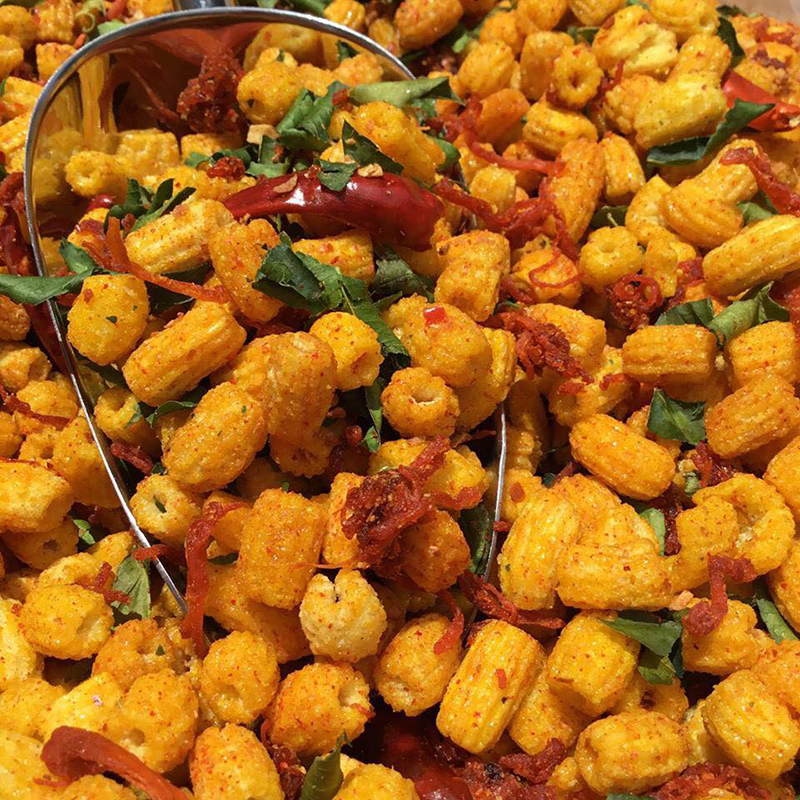 Nui Bò Lá Chanh Hộp 250g