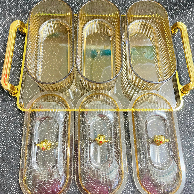 25937_z6219360712771-4627664cce5d72f228bf51349fd76d03_20250114170212-2.jpg Bộ 3 Hộp Mứt Dài Nắp Gấu - Khay Đựng Mứt Tết Bánh Kẹo Chia Ngăn - Hũ Đựng Hoa Quả Bằng Nhựa 32,5x20x3,3cm & 16,8x9x7,5cm - KDDMNG3