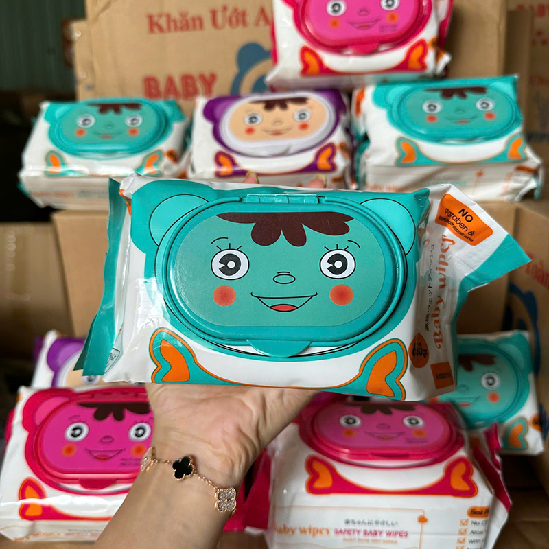 26027_z6241330790398-5ac443aa79212a538ccb69cba61f3792_20250121151224-2.jpg Combo 10 Bịt Khăn Giấy Ướt Lau Mặt Cao Cấp 100 Tờ - KULM01