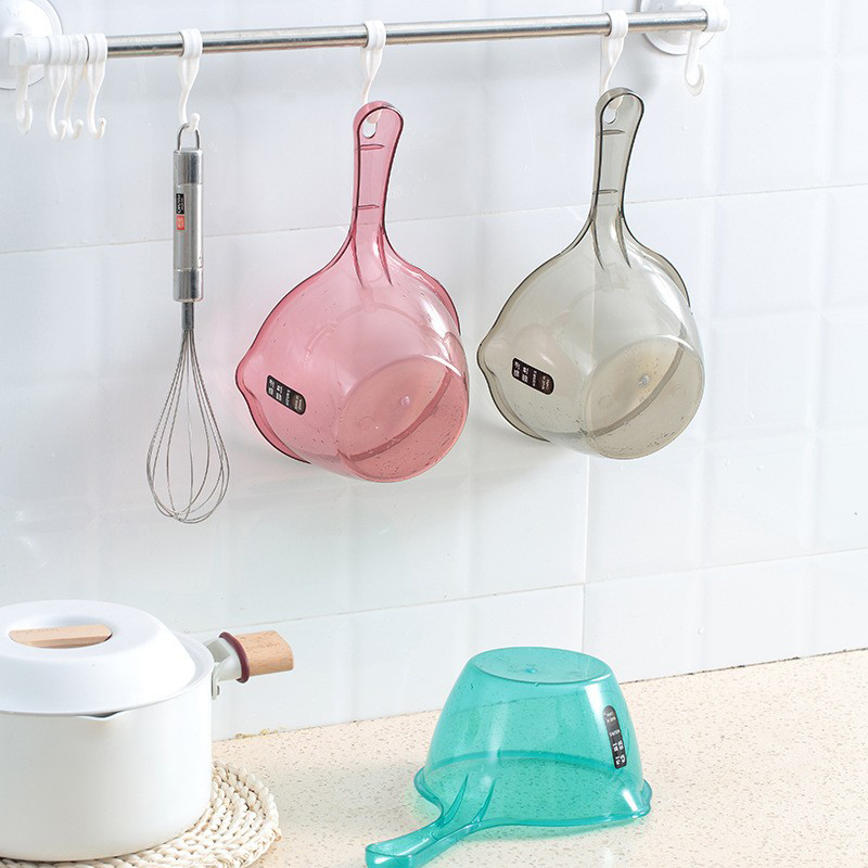 26033_o1cn01qvfoct2cparaqmz8v-3165368523-0-cib_20250121171023-2.jpg Ca Múc Nước Bằng Nhựa Cao Cấp Trong Suốt 26,5x15.6x8.5cm - CMN01