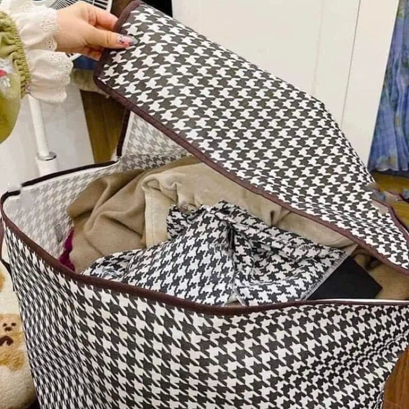 26035_z6242231764636-dae8d6c11666b1b5f392b5d7879934af_20250121174717-2.jpg Giỏ Đựng Quần Áo Bằng Vải 100L - Túi Đựng Chăn Màn Đa Năng - Có Thể Gấp Gọn Cất Trữ Đồ 50x50x40cm - DDQA01