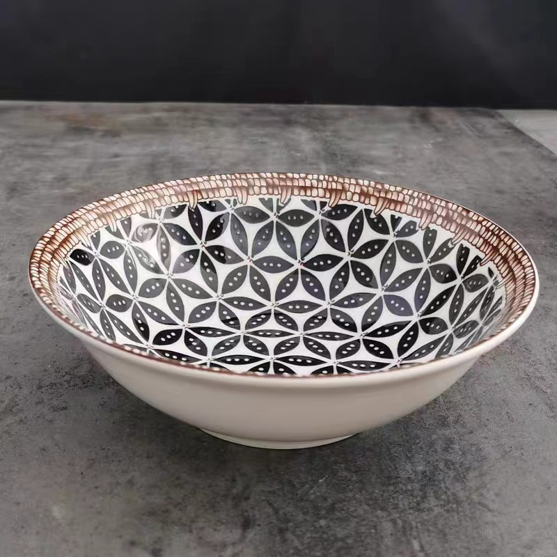 Kho sỉ tô Sứ Hình Nón Họa Tiết Vẽ Bằng Tay Cao Cấp 20x20x8cm