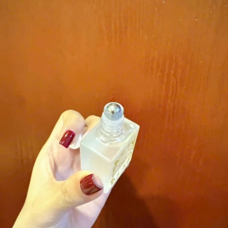 26105_phu-photoroom-1_20250210101239-3.png Dầu Gió Thảo Dược Thanh Tô Cosmetic Hỗ Trợ Giảm Stress 10ml - DGTDTT