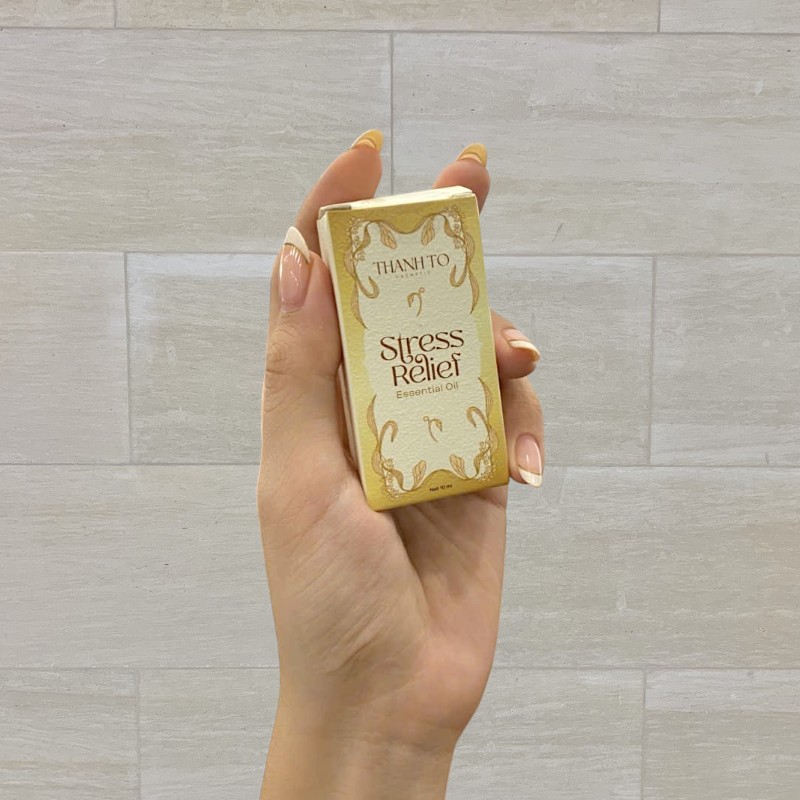 Dầu Gió Thảo Dược Thanh Tô Cosmetic Hỗ Trợ Giảm Stress 10ml