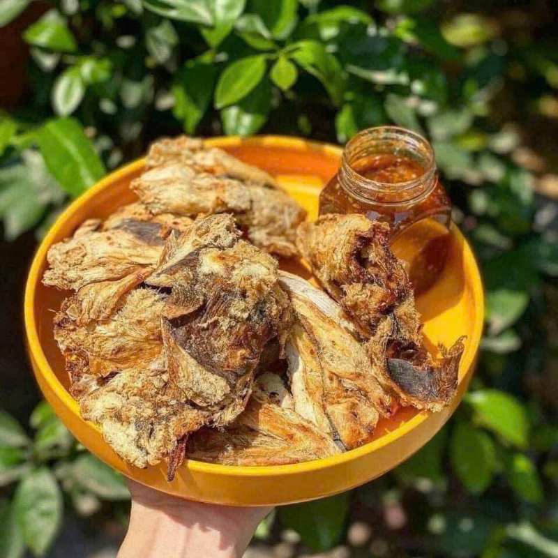 26422_4_20250607171616-2.png Khô Cá Đuối Chấm Mắm Me Thơm Ngon Hộp 250g - KDCMMH250G