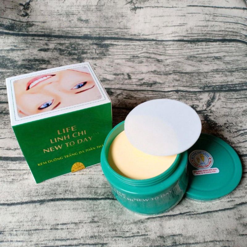 Kem Body Ốc Sên Linh Chi New To Day 90g