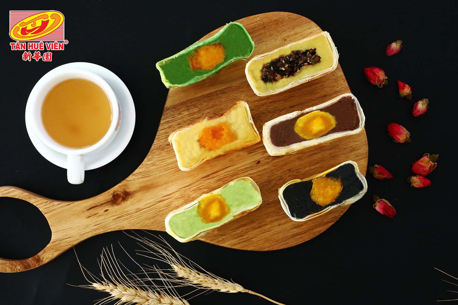 26644_6119banhpiabachvi4-resize_20250830111135-3.jpg Bánh Pía Bách Vị Tân Huê Viên 900g (150g x 6 cái) - BPBV