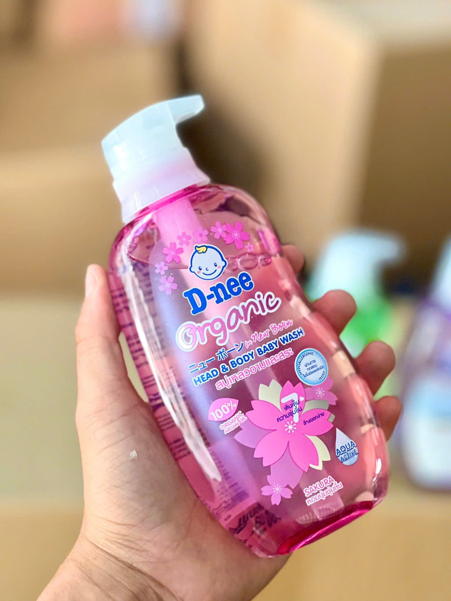 Sỉ sữa Tắm Gội Toàn Thân Cho Bé Sơ Sinh Dnee Organic Màu Hồng 380ml