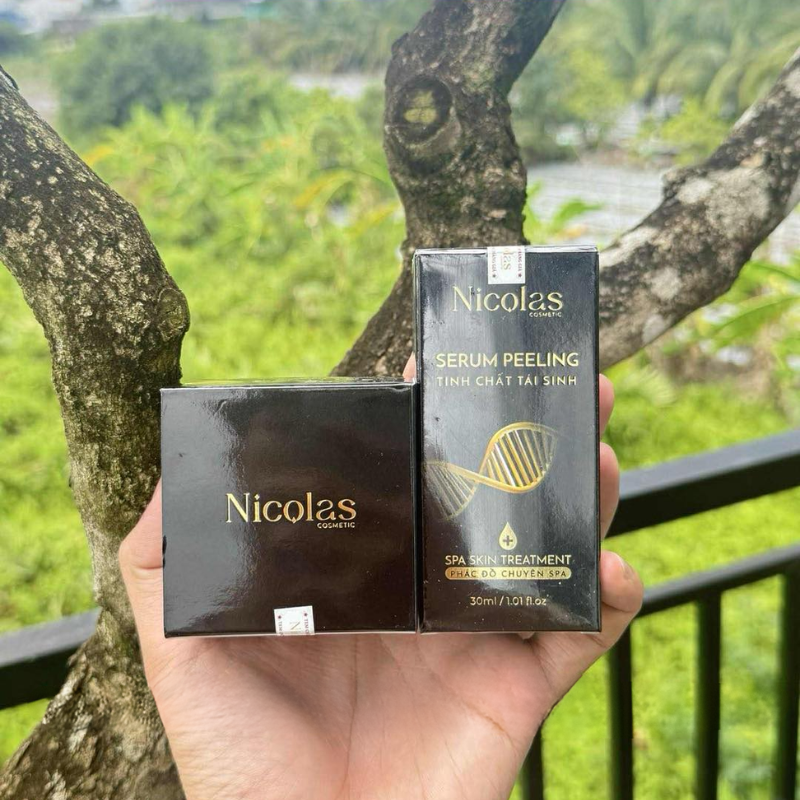 Sỉ combo Tái Sinh Nicolas - Serum Peeling 30ml & Kem Face Men Tảo Xanh Collagen 5g