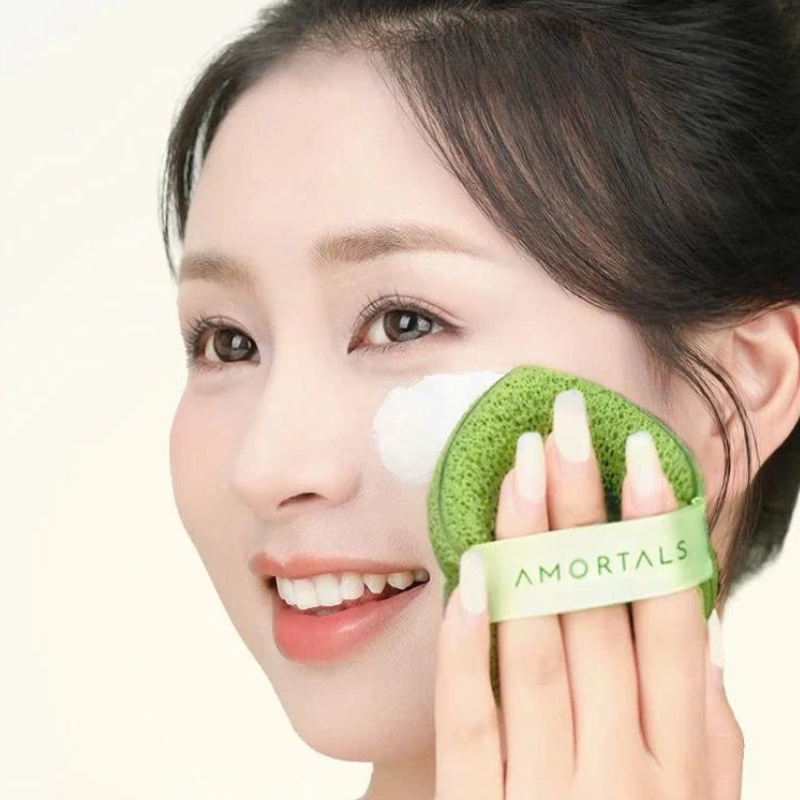 26748_9_20250913172506-2.png Hộp 3 Miếng Bông Mút Rửa Mặt Bọt Biển Amortals (Có Chữ) - BMAMORTALS