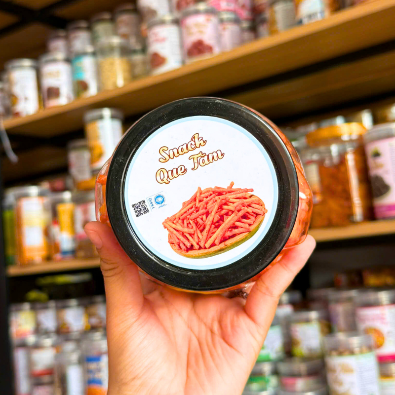 Snack Que Thái 300g - Hộp Gấu Lớn