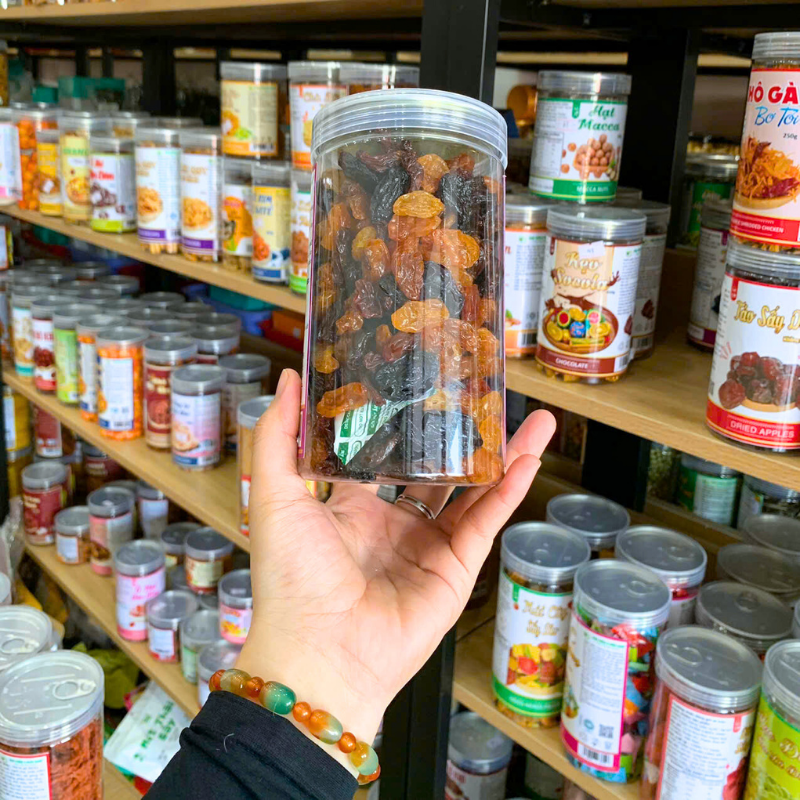 Nho Khô - Nho Vàng Thơm Ngon 500g - Hũ Pet