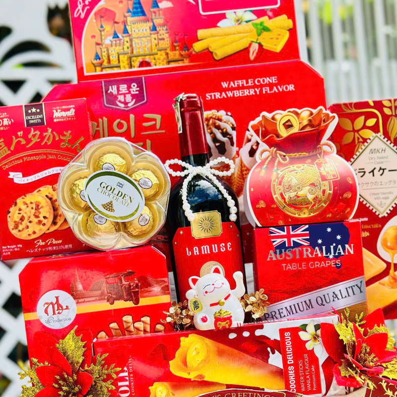 27483_138_20251128162141.png Hộp Quà Tết Rượu Bánh Kẹo Sang Trọng – Set Quà Cao Cấp - Quà Trang Trí Tết Biếu Ai Cũng Hợp - QTTT29