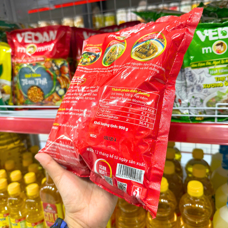 Kho sỉ hạt Nêm MOMMY VEDAN Tôm Thịt Bịch Đỏ 900g