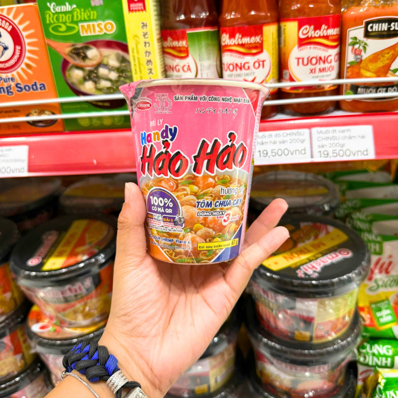 1 Mì Ly HANDY HẢO HẢO Tôm Chua Cay 67g