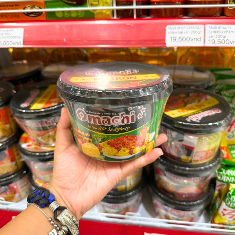 Giá sỉ mì Xốt Trộn Spaghetti Dạng Tô OMACHI 105g